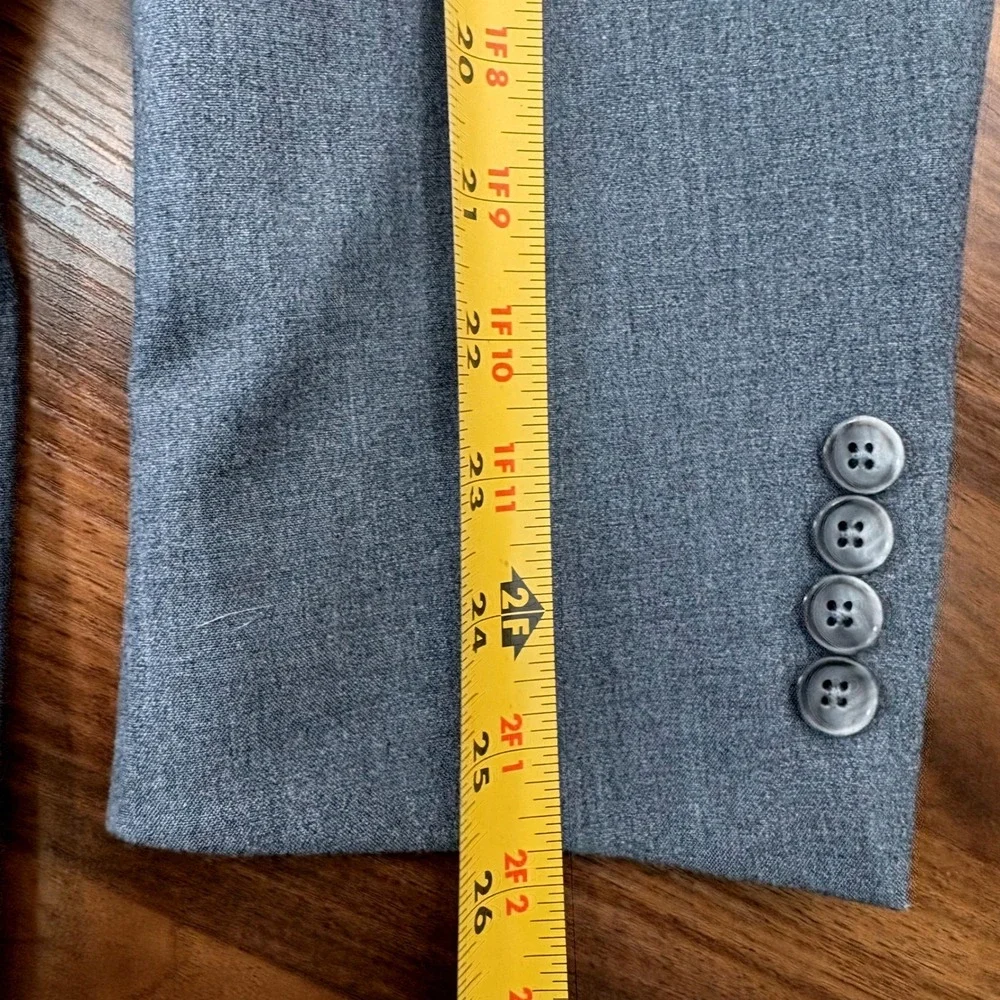 Ryan Seacrest Distinction Suit Mens 44R 34x30 Gray 2-Piece Blazer Pants Corpcore